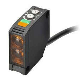 Omron - Fotocelula Multialimentação Reflexão 10V a 30V dc 2.5m Cabo 2mt E3JK-DP11